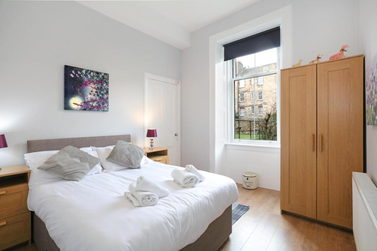 Edinburgh City Central Apartment Sleeps 6 Free Parking Exterior foto